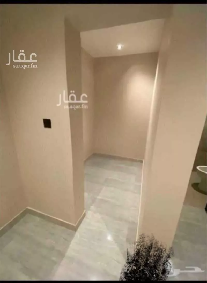 شقة 4 غرف في الحمرا 5