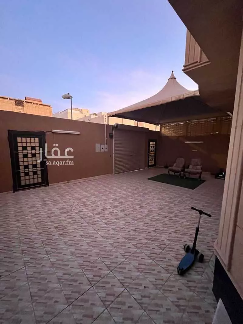 فيلا 5 غرف في ظهرة لبن 3