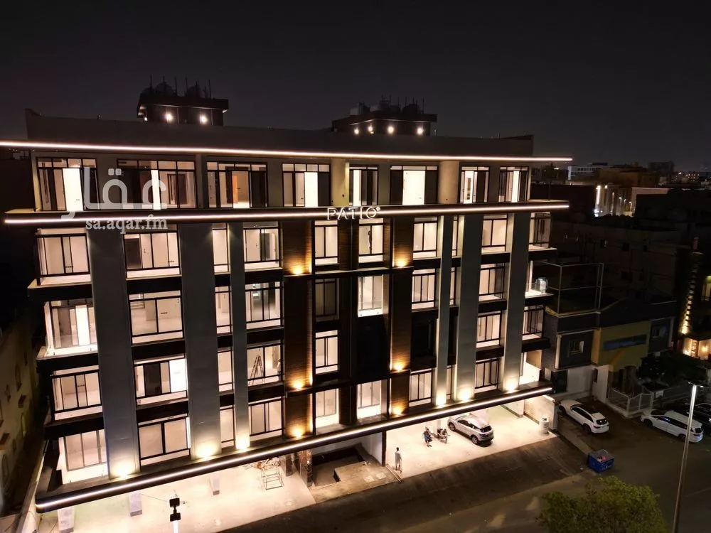 5 bedroom villa in Al Salamah 1