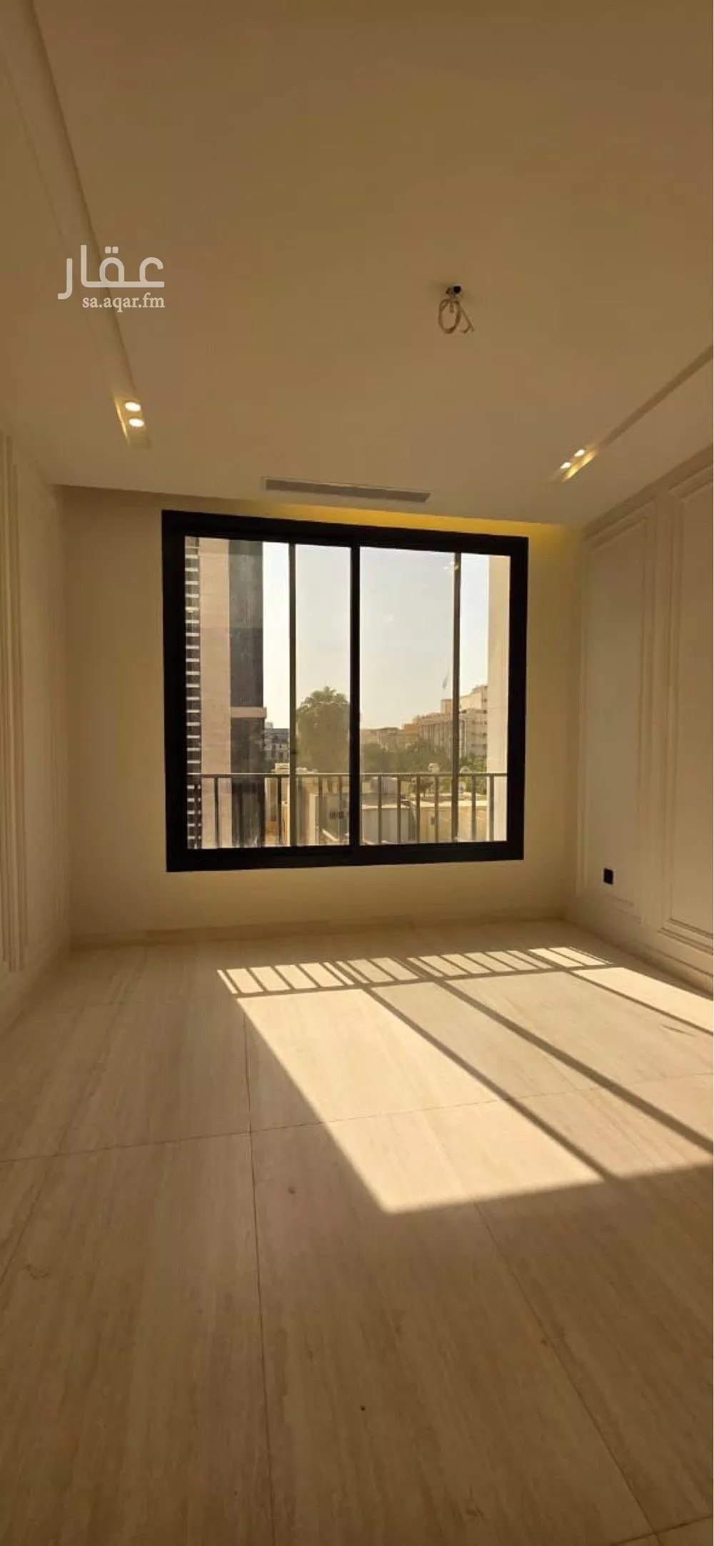 شقة 4 غرف في الروضة 2