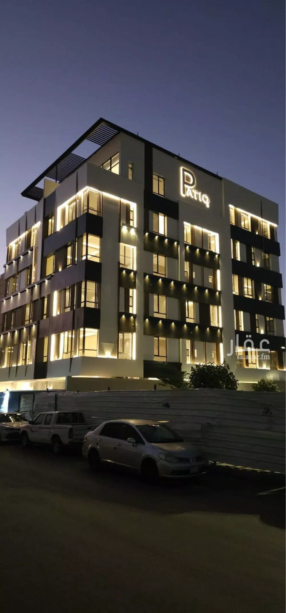 5 bedroom villa in Al Salamah 2