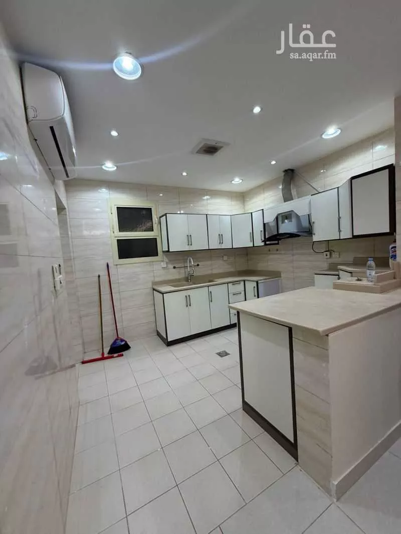 شقة 3 غرف في الملقا 2