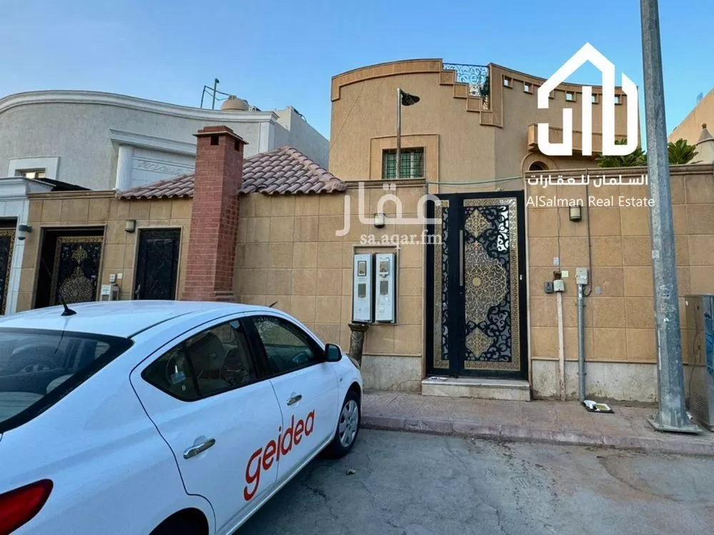 فيلا 6 غرف في العقيق