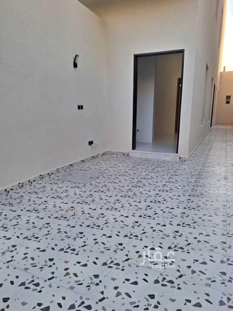 فيلا 5 غرف في الحزم 4