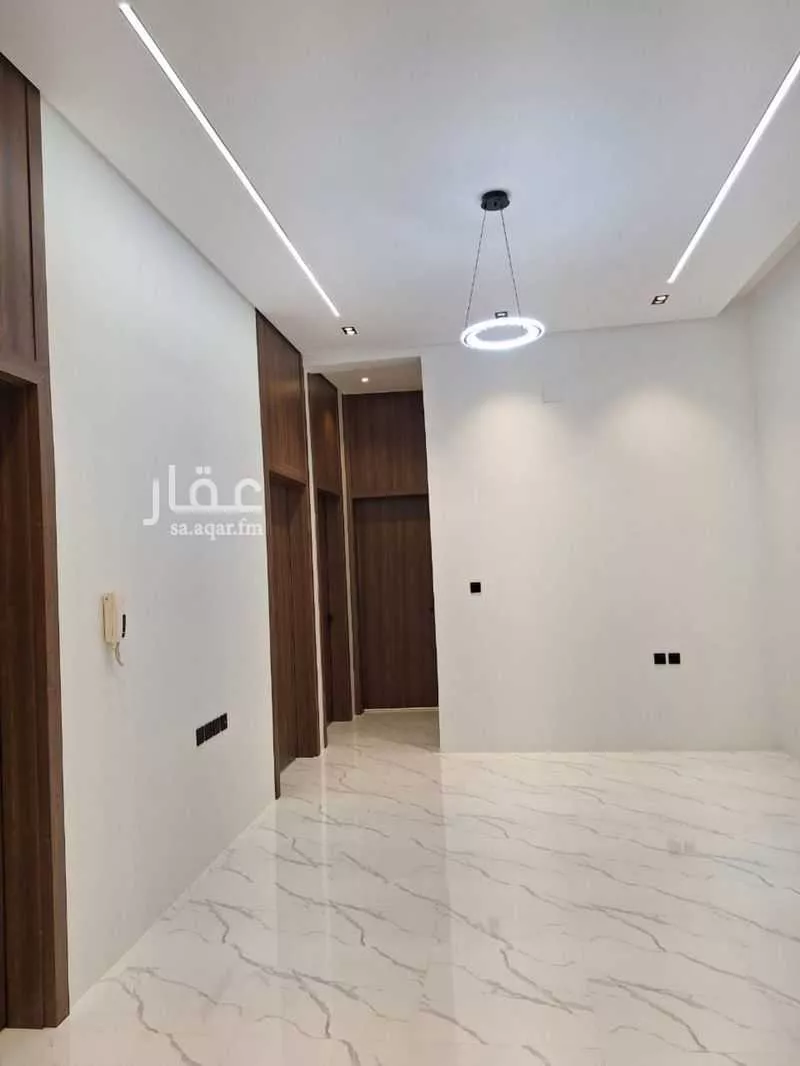 فيلا 5 غرف في الحزم 3