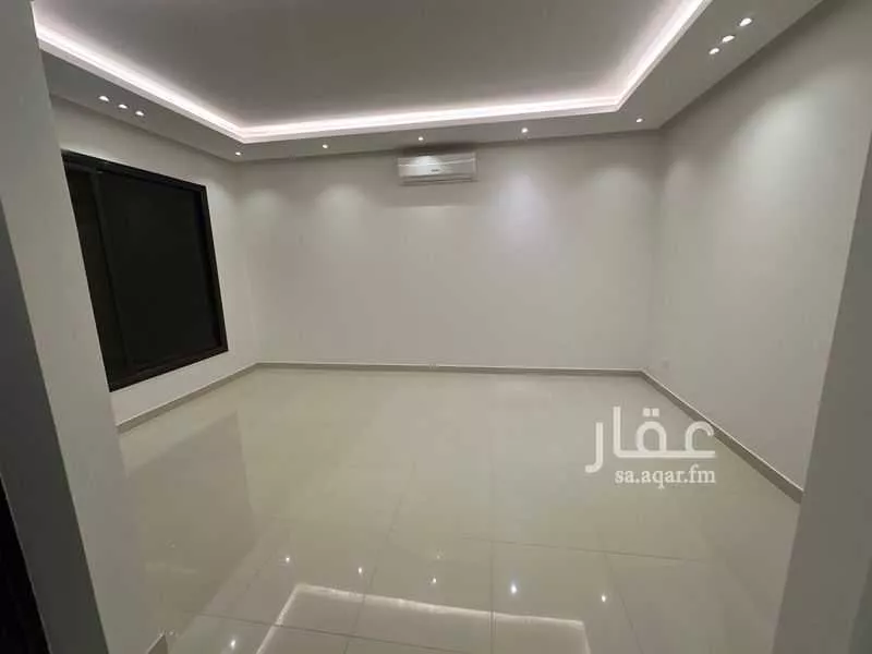 فيلا 5 غرف في العارض 4