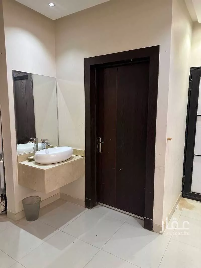 فيلا 5 غرف في العارض 3