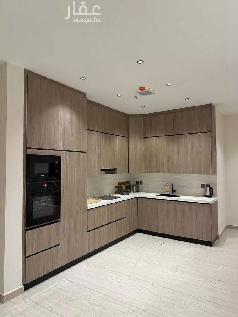 شقة 2 غرف في عرقة 3