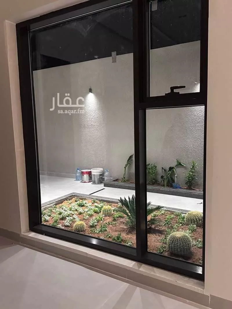 فيلا 7 غرف في الشرق 4