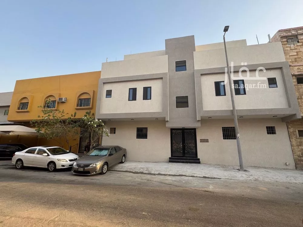 عمارة 336 م² في مدينة العمال 3