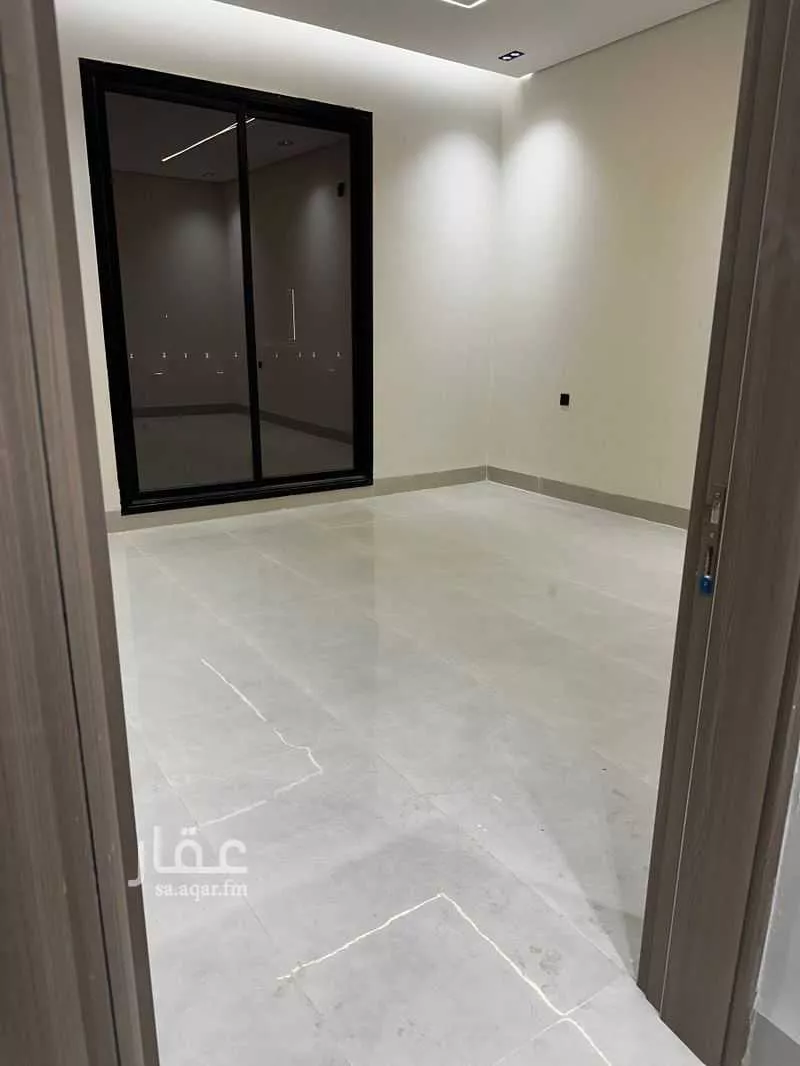 فيلا 5 غرف في الرمال 1