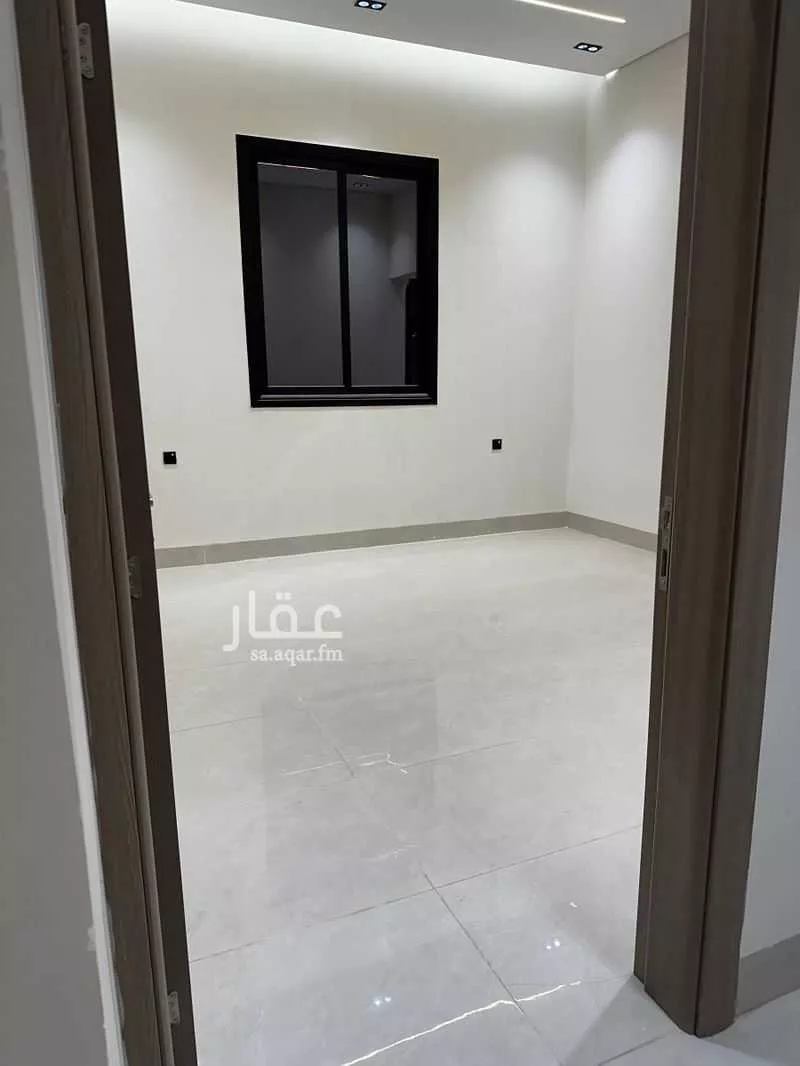 فيلا 5 غرف في الرمال 2