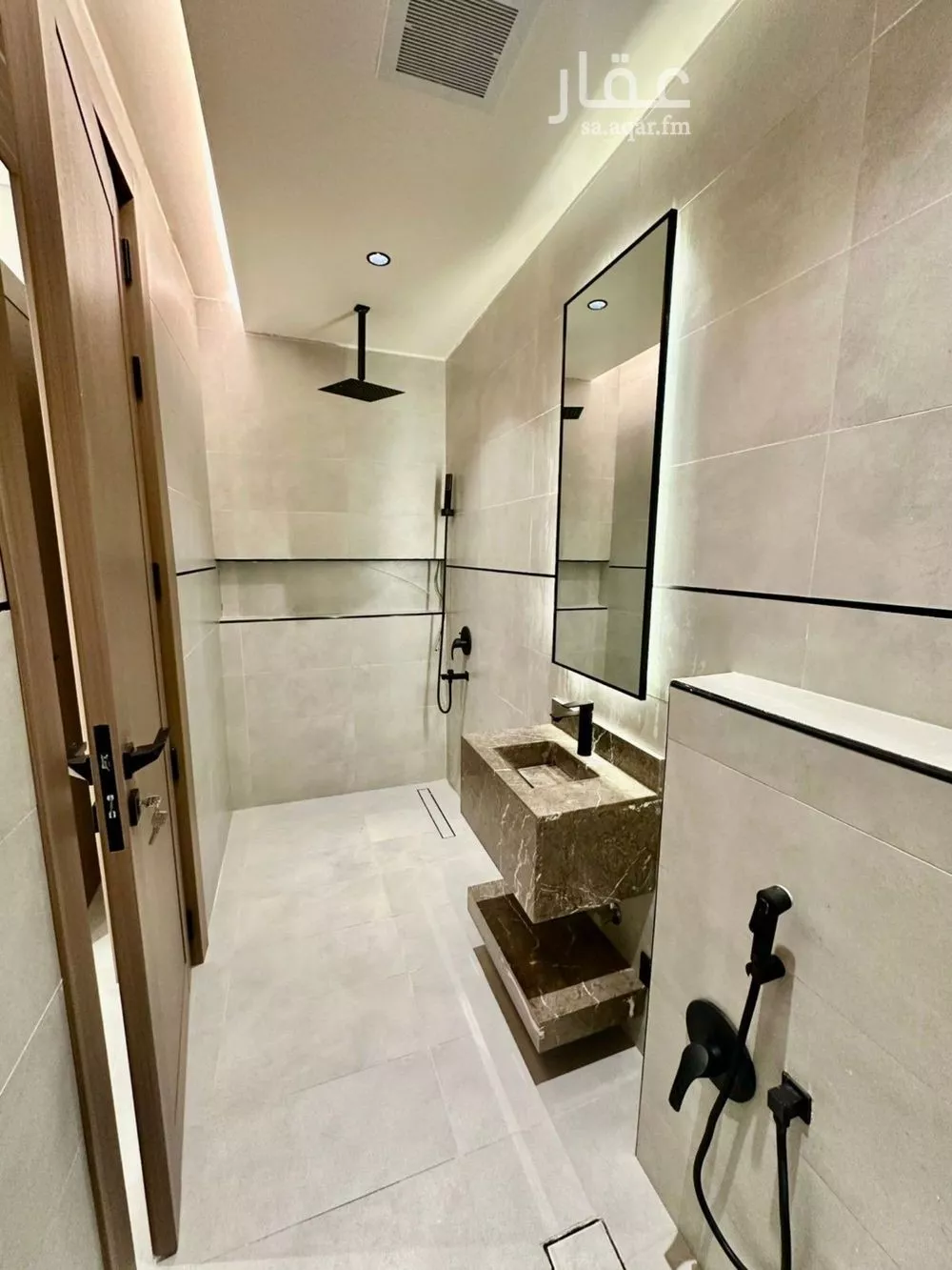 3 bedroom floor in Al Narjis 5