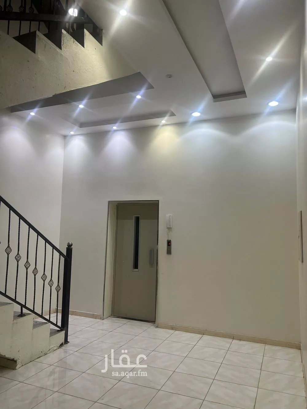 عمارة 754 م² في الرمال 3