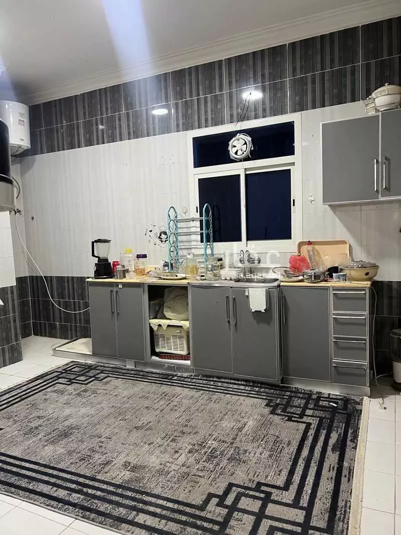 3 bedroom floor in Al Rimal 5