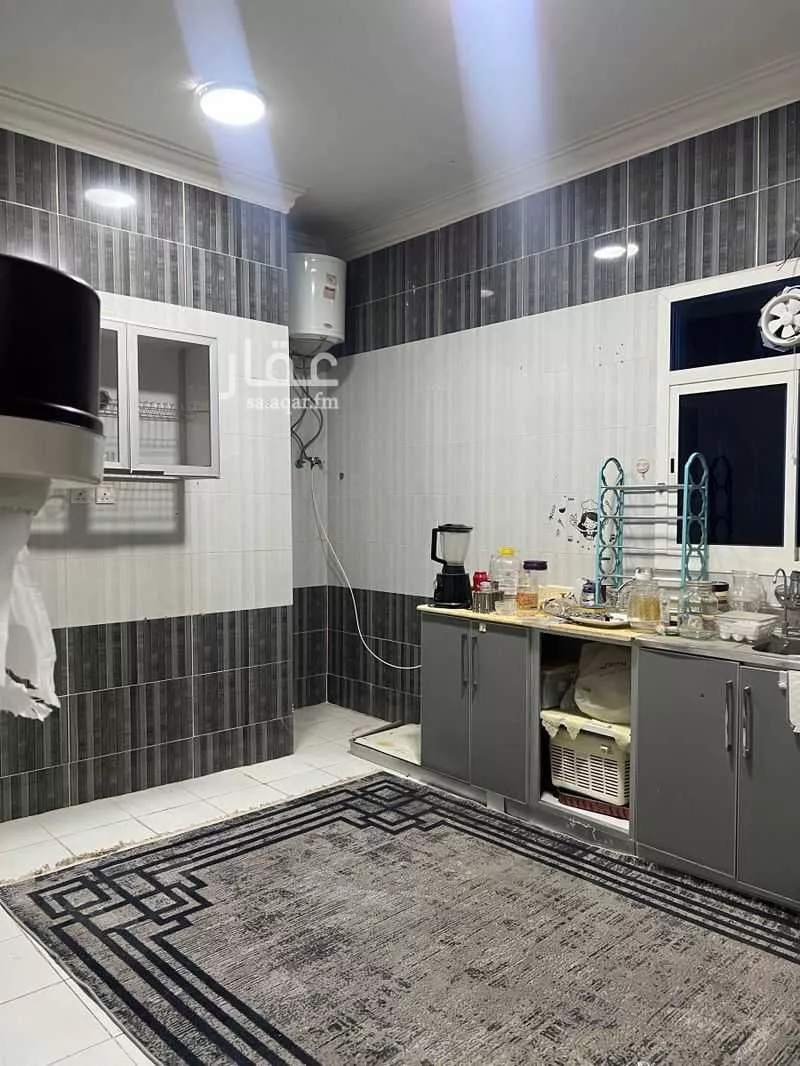 3 bedroom floor in Al Rimal 4