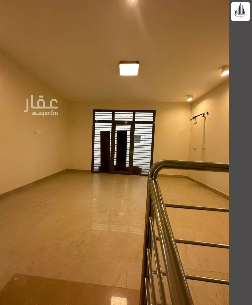 فيلا 3 غرف في الرمال 4