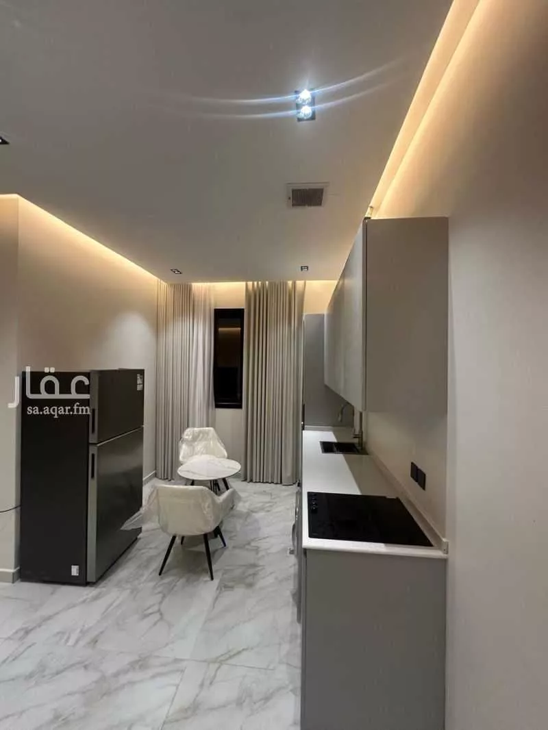 عمارة 497 م² في الضباط 5