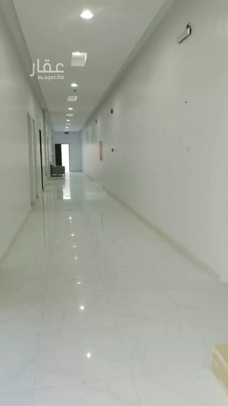1632 sqm building in Al Rimal 4