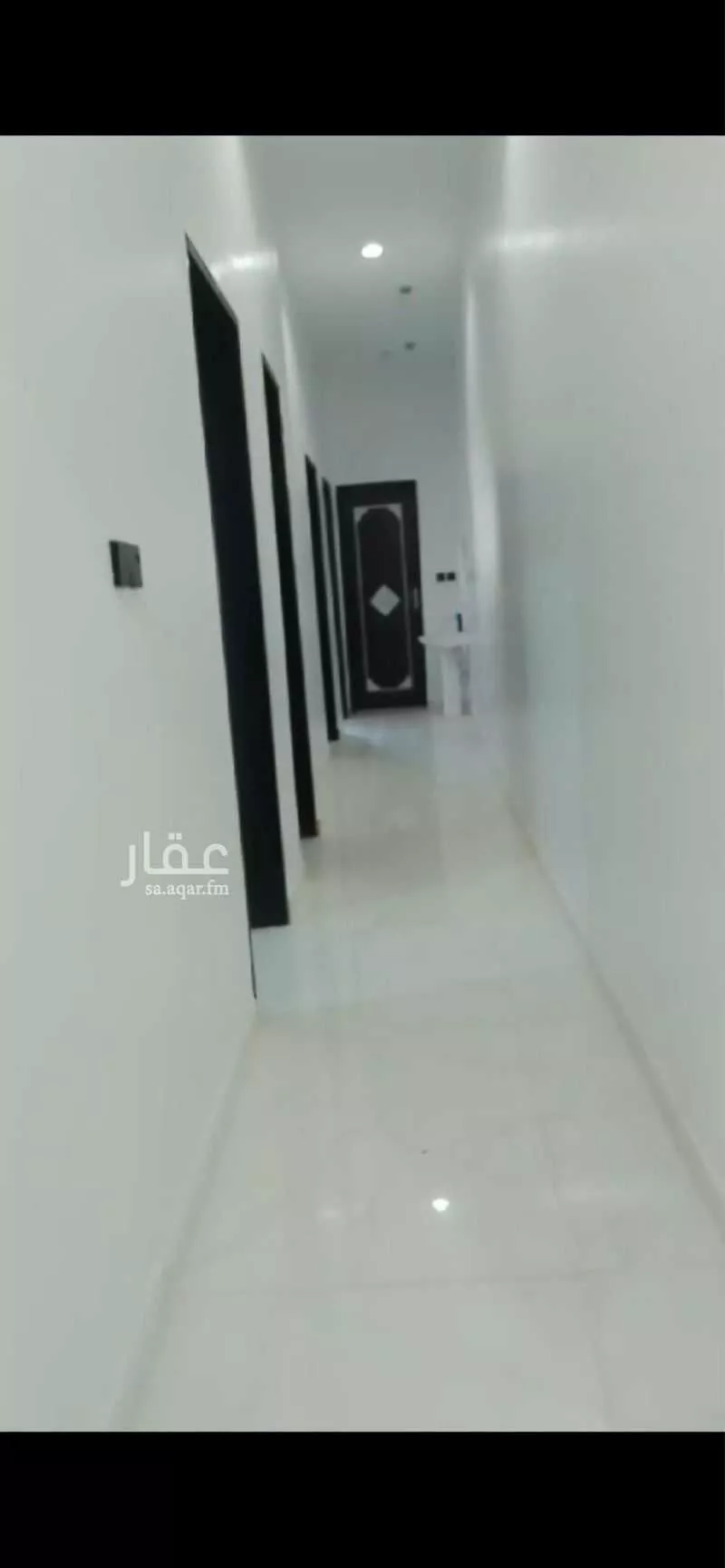 1632 sqm building in Al Rimal 3