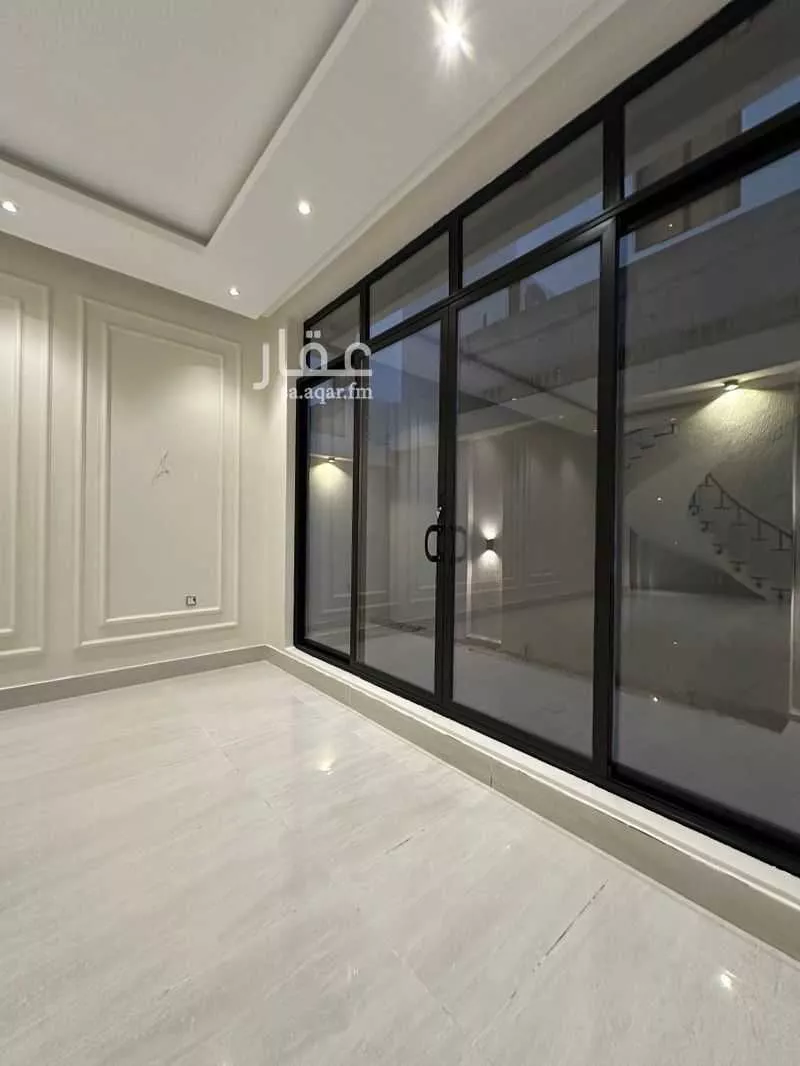 7 bedroom villa in As Sawari 4