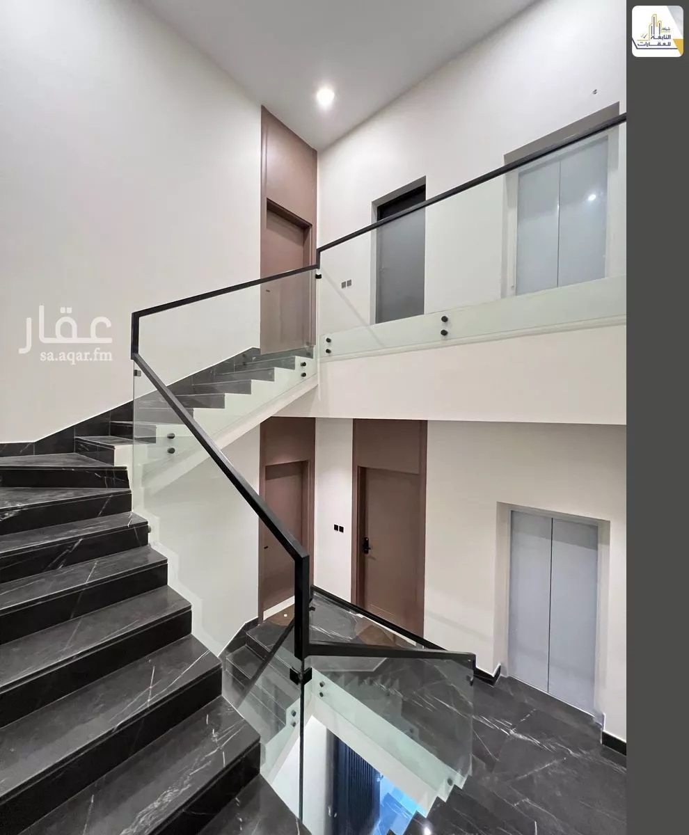 3 bedroom floor in Al Rawdah 4