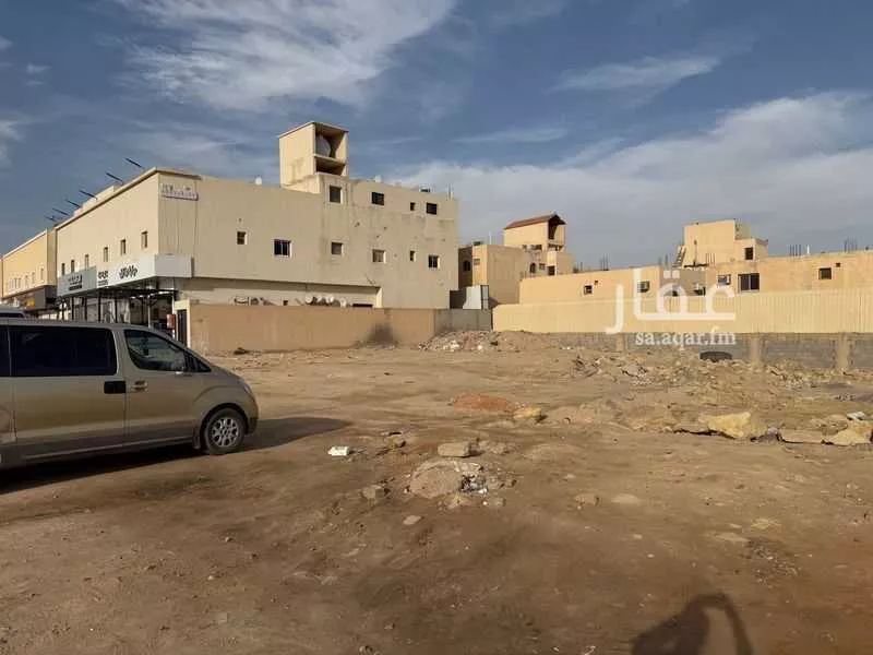 أرض 900 م² في طويق 5