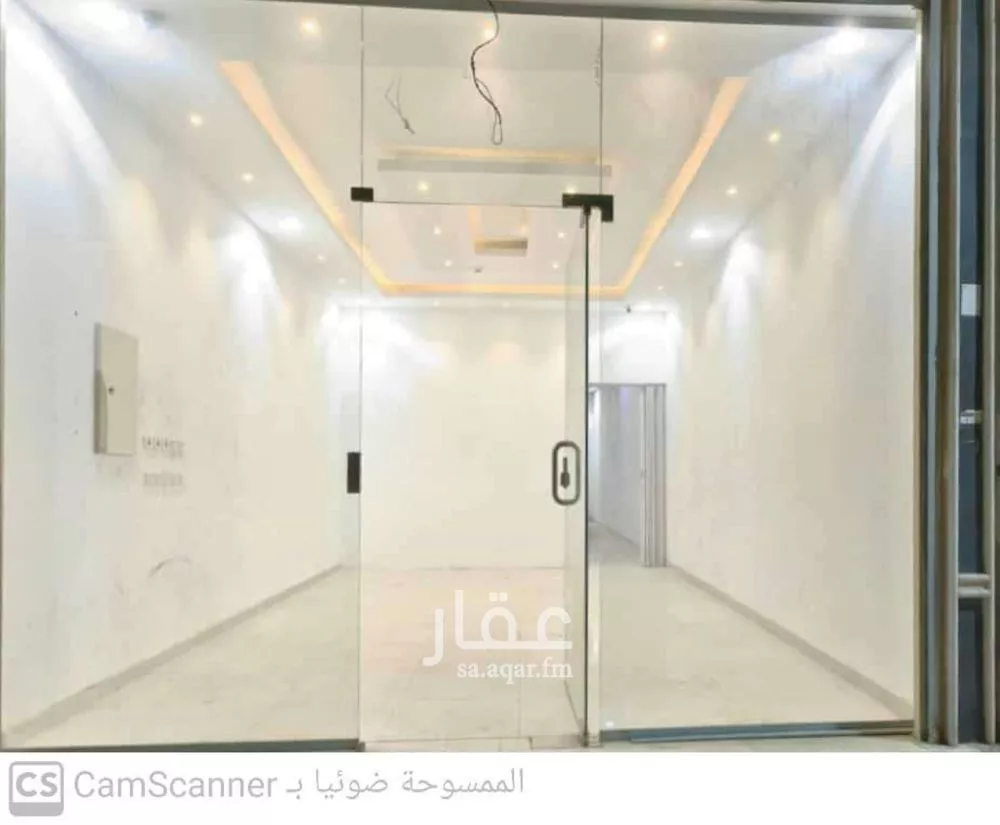 محل 575 م² في عكاظ 3