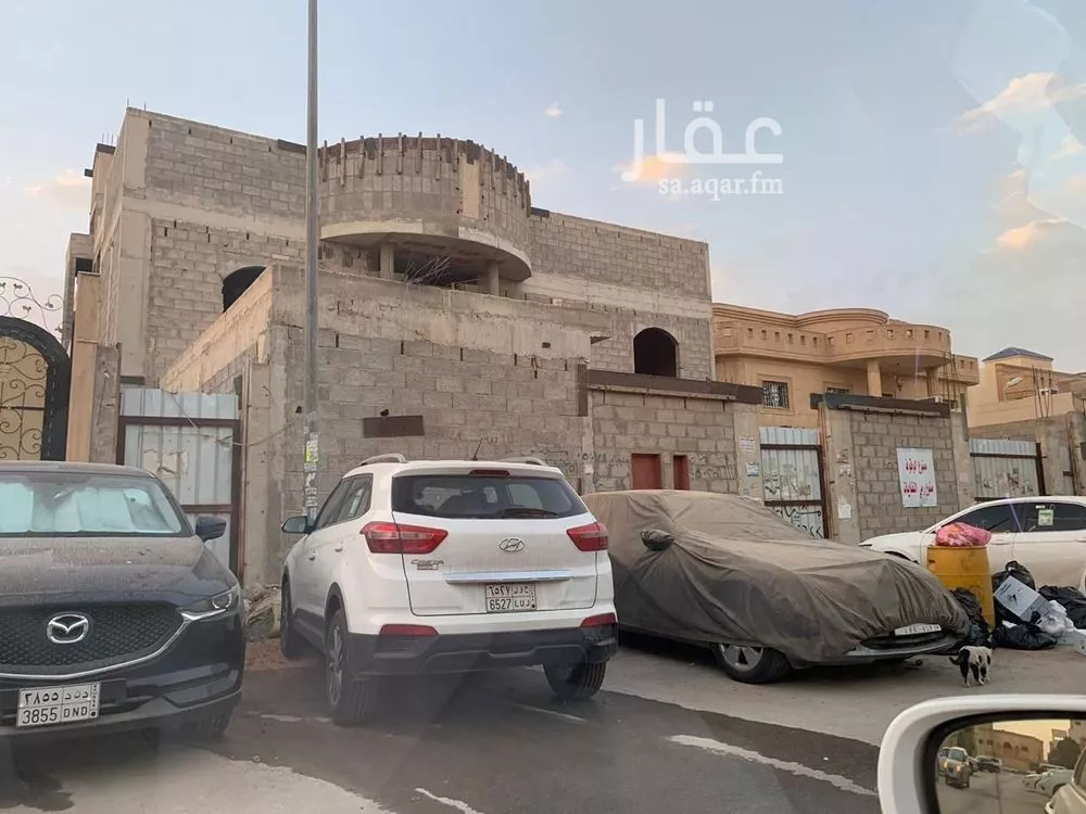 فيلا 6 غرف في المونسية 2