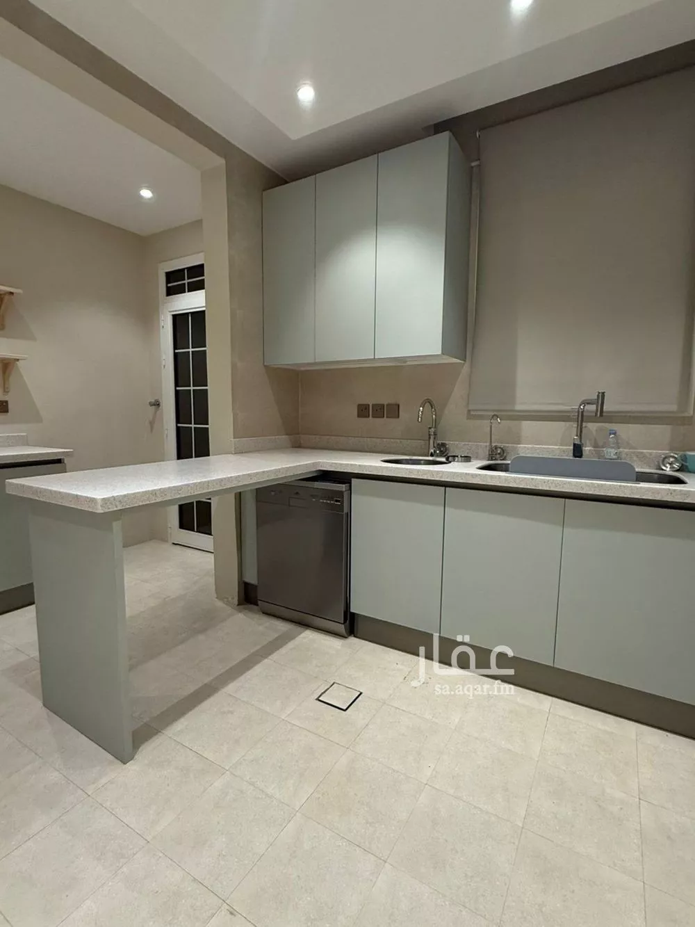 فيلا 8 غرف في المونسية 2