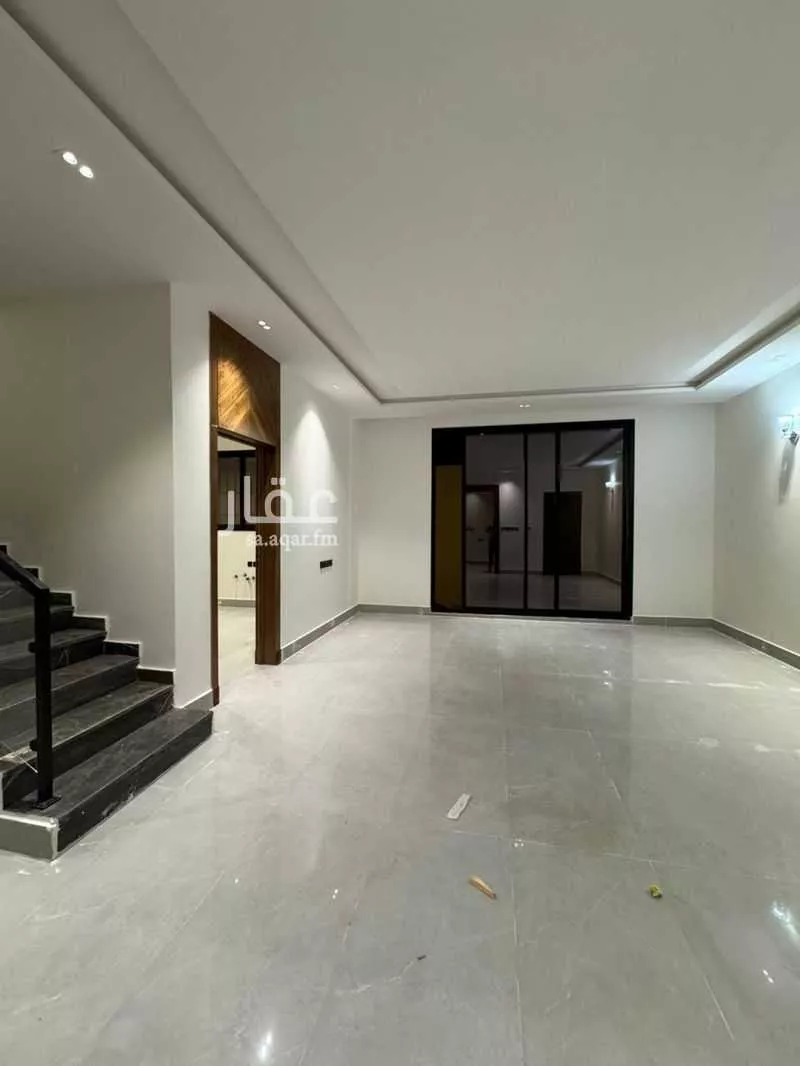 6 bedroom villa in Tuwaiq 3