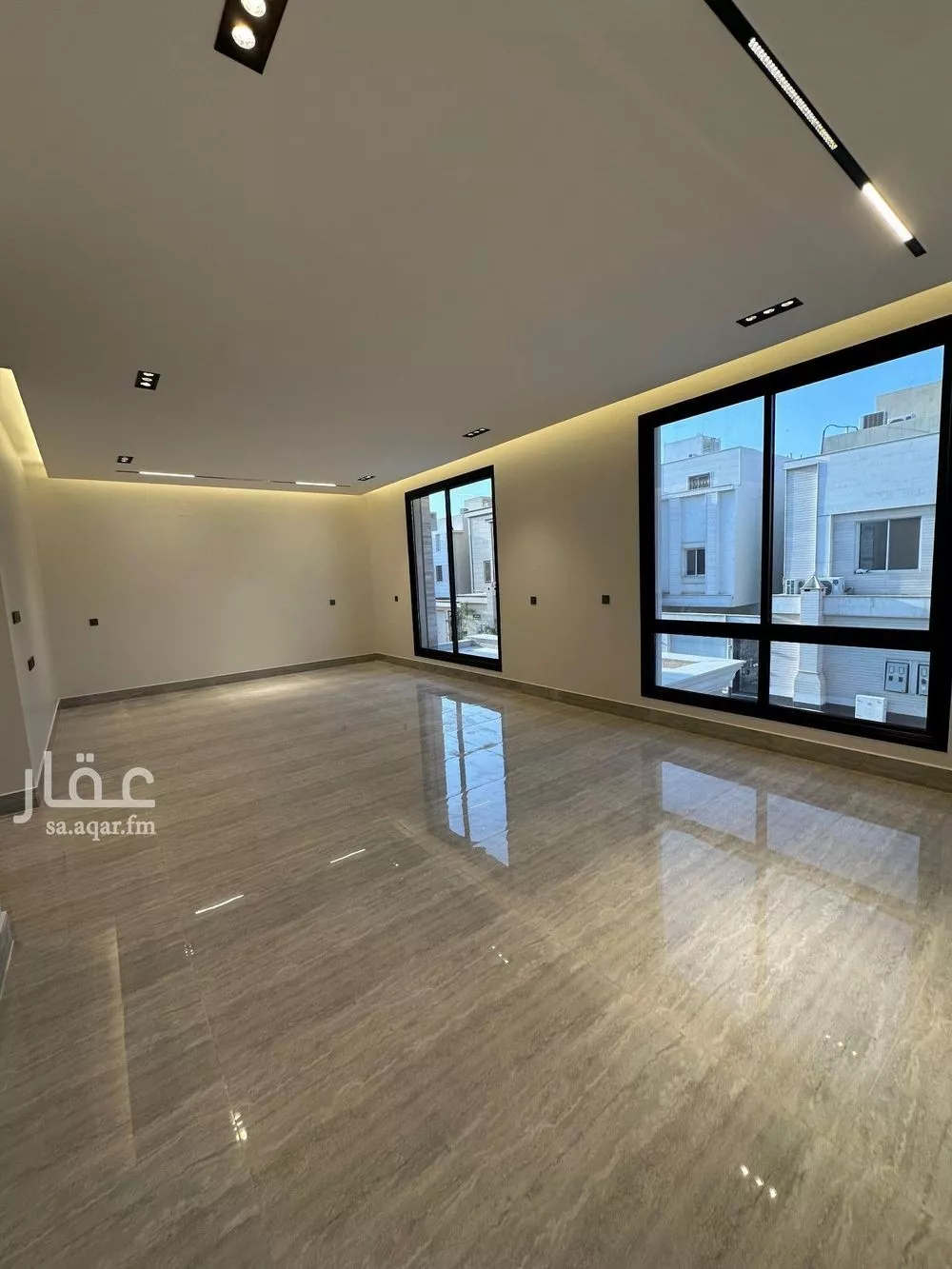 7 bedroom villa in Al Rimal 3