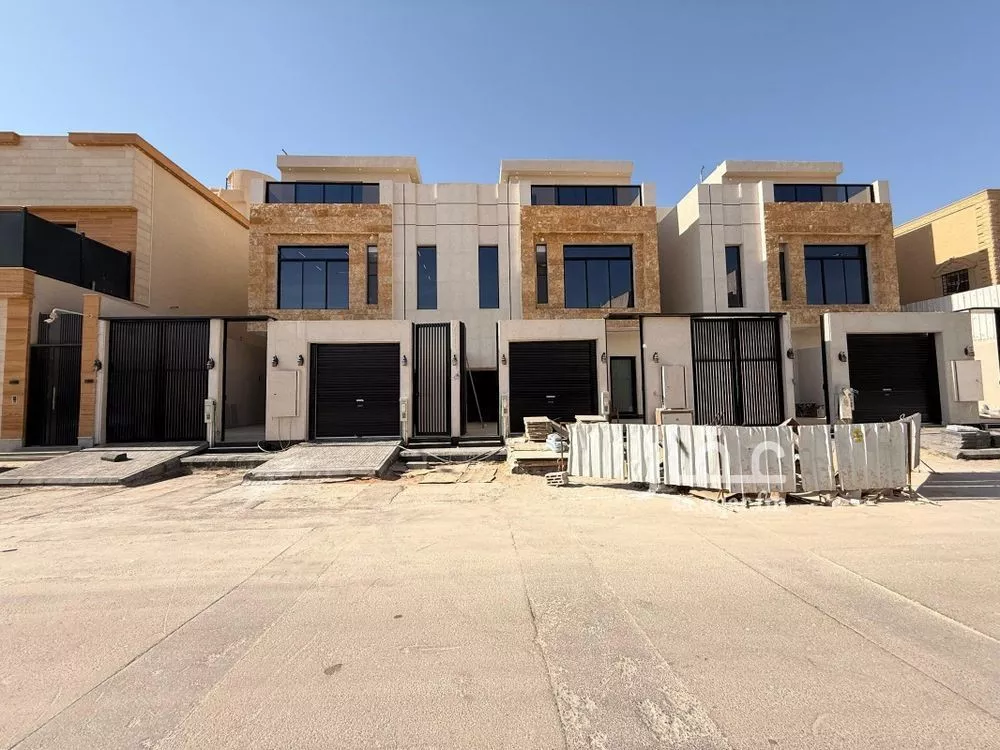 فيلا 4 غرف في المعيزلة، الرياض 12
