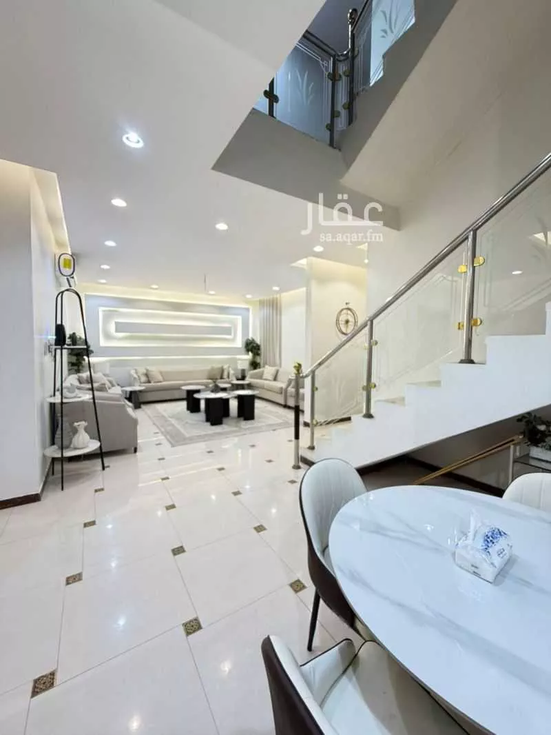 5 bedroom villa in Al Munsiyah 3