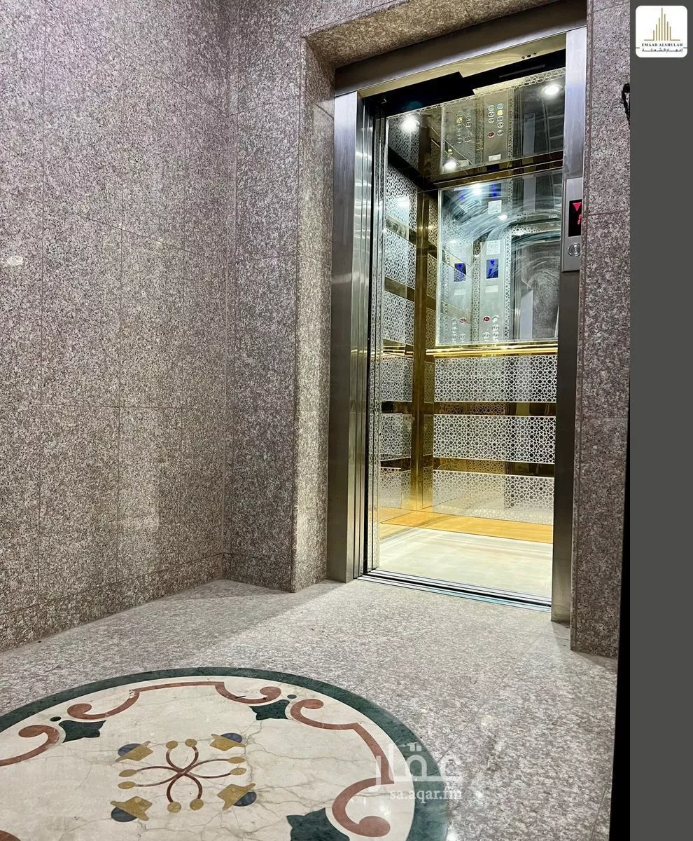 1093 sqm office in Al Faisaliyyah 4