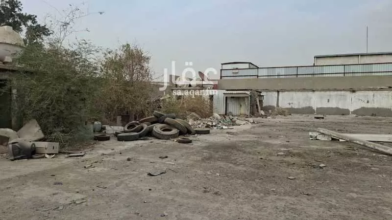 أرض 2500 م² في ابرق الرغامة 4