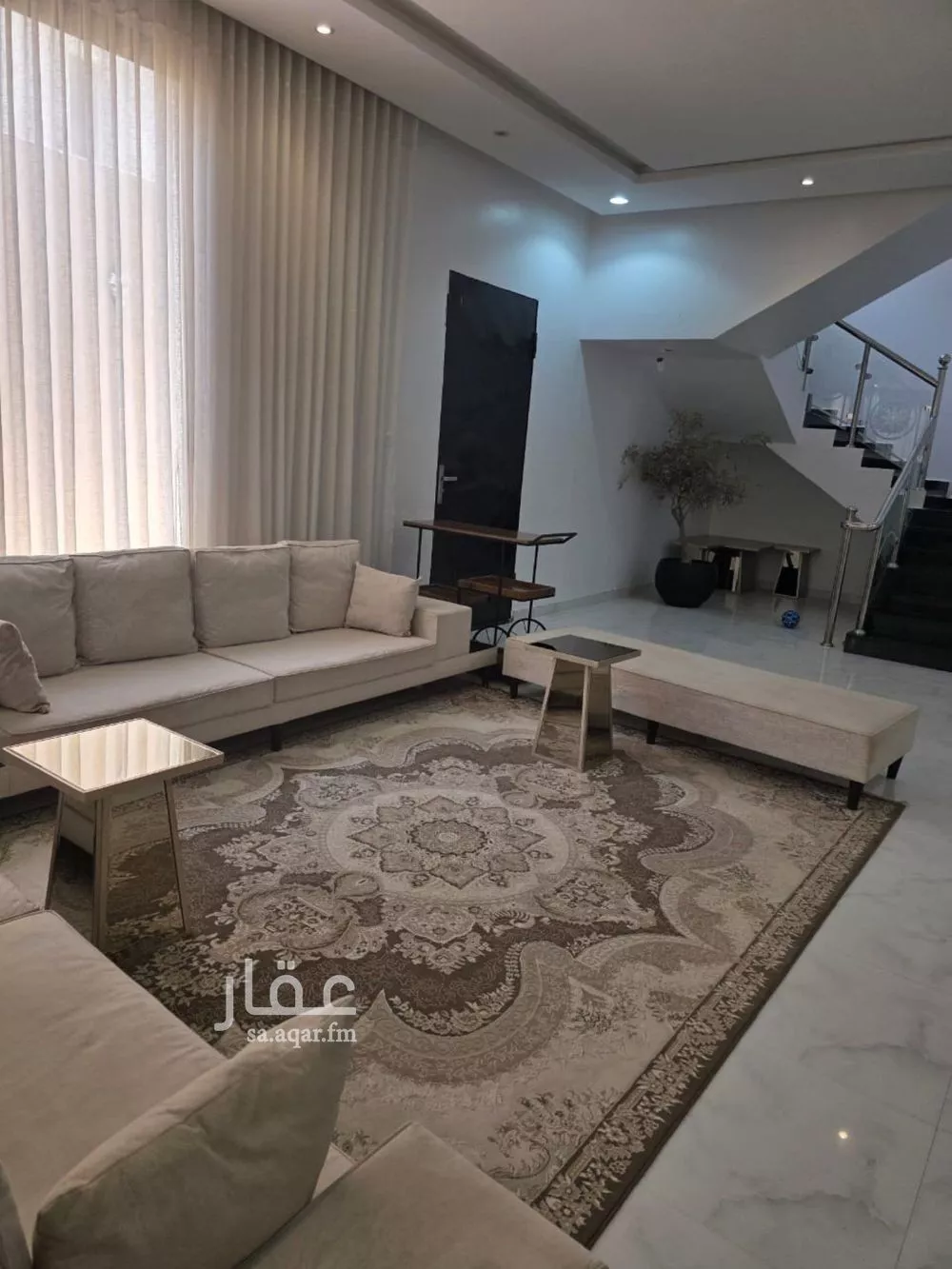 فيلا 6 غرف في الرمال 1