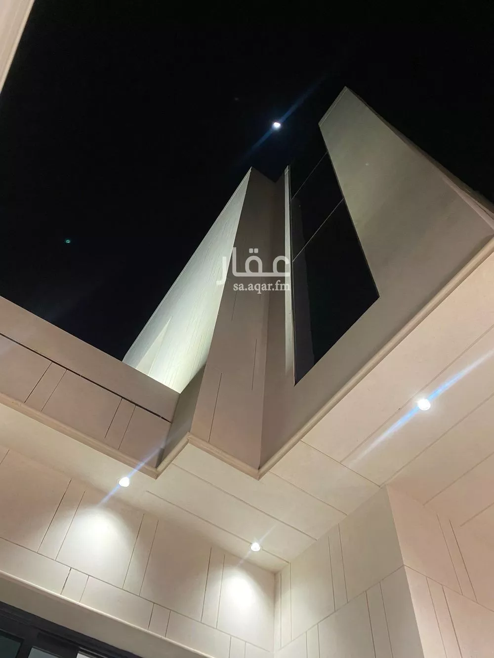 شقة 7 غرف في الرمال 5