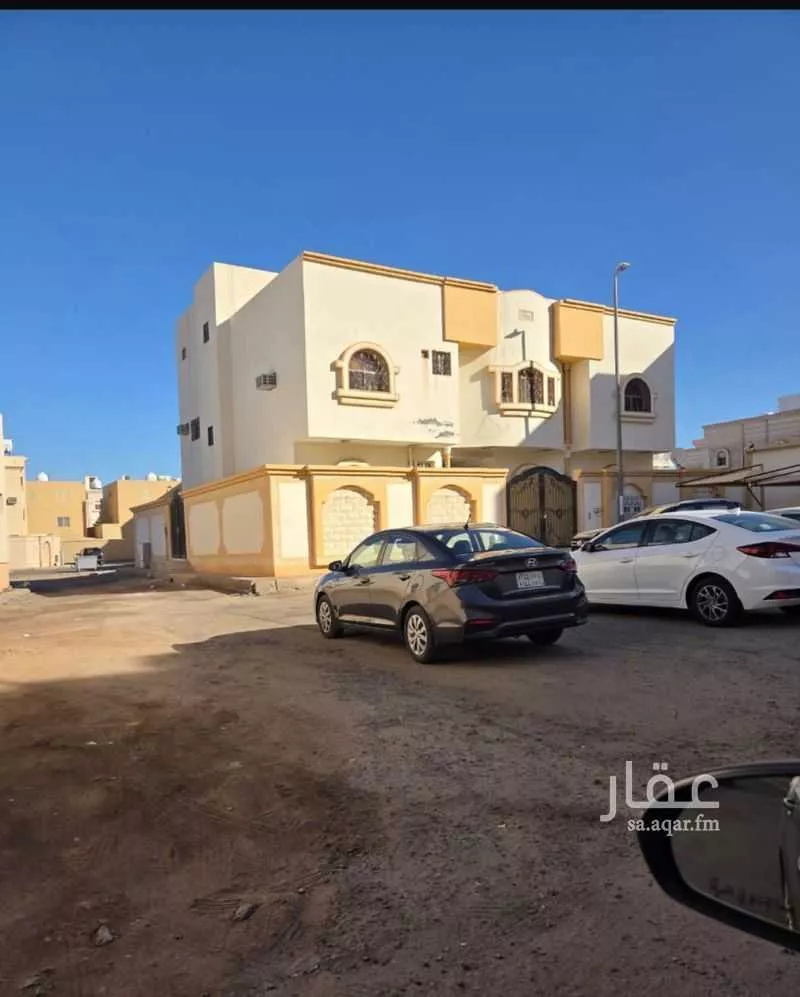 عمارة 420 م² في مذينب 2