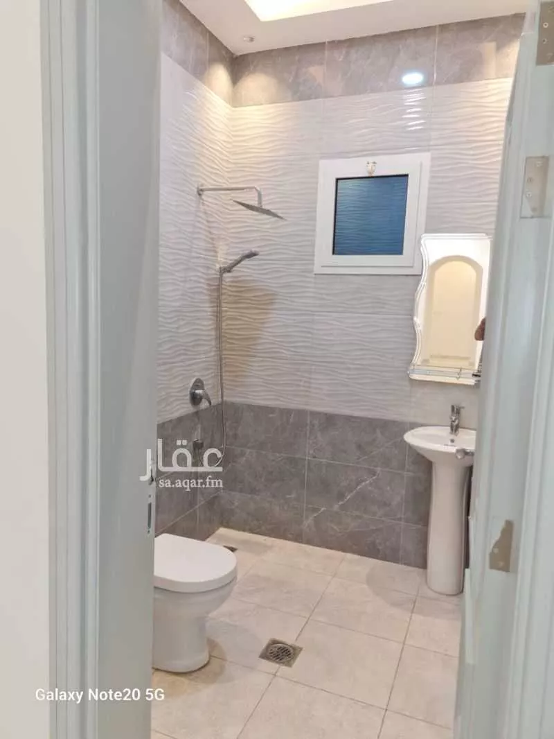 شقة 3 غرف في الزمرد 2