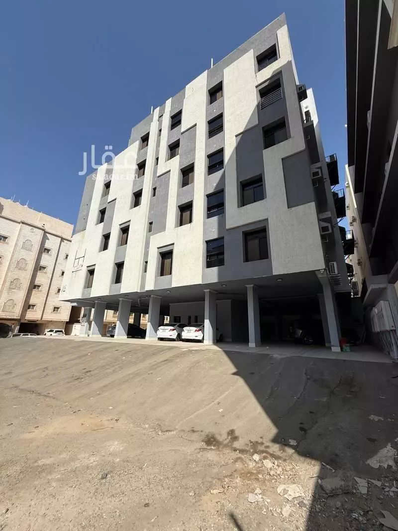 شقة 4 غرف في الريان