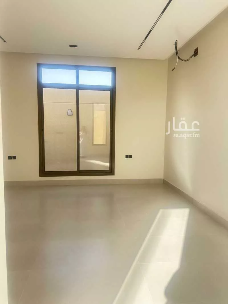 فيلا 5 غرف في النظيم 3