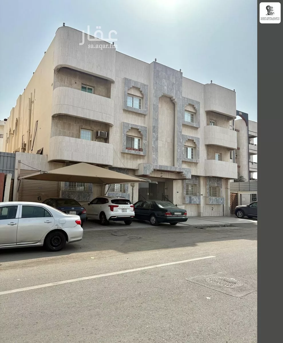 عمارة 811 م² في الصفا 3