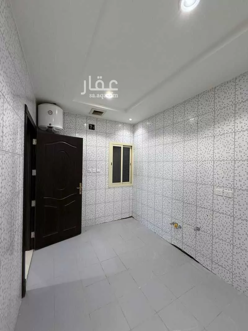 4 bedroom apartment in Al Uraija Al Gharbiyah, Riyadh 11