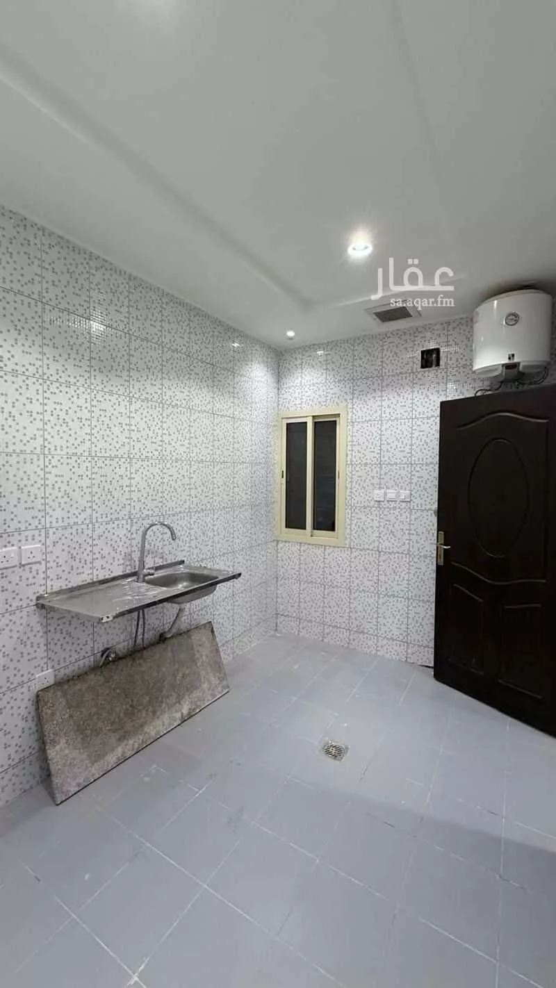 3 bedroom apartment in Al Uraija Al Gharbiyah, Riyadh 11