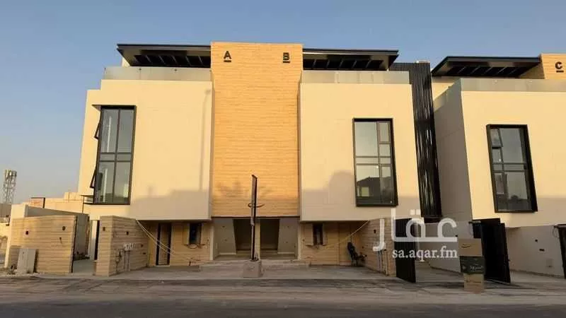 3 bedroom floor in Al Rabwa 2