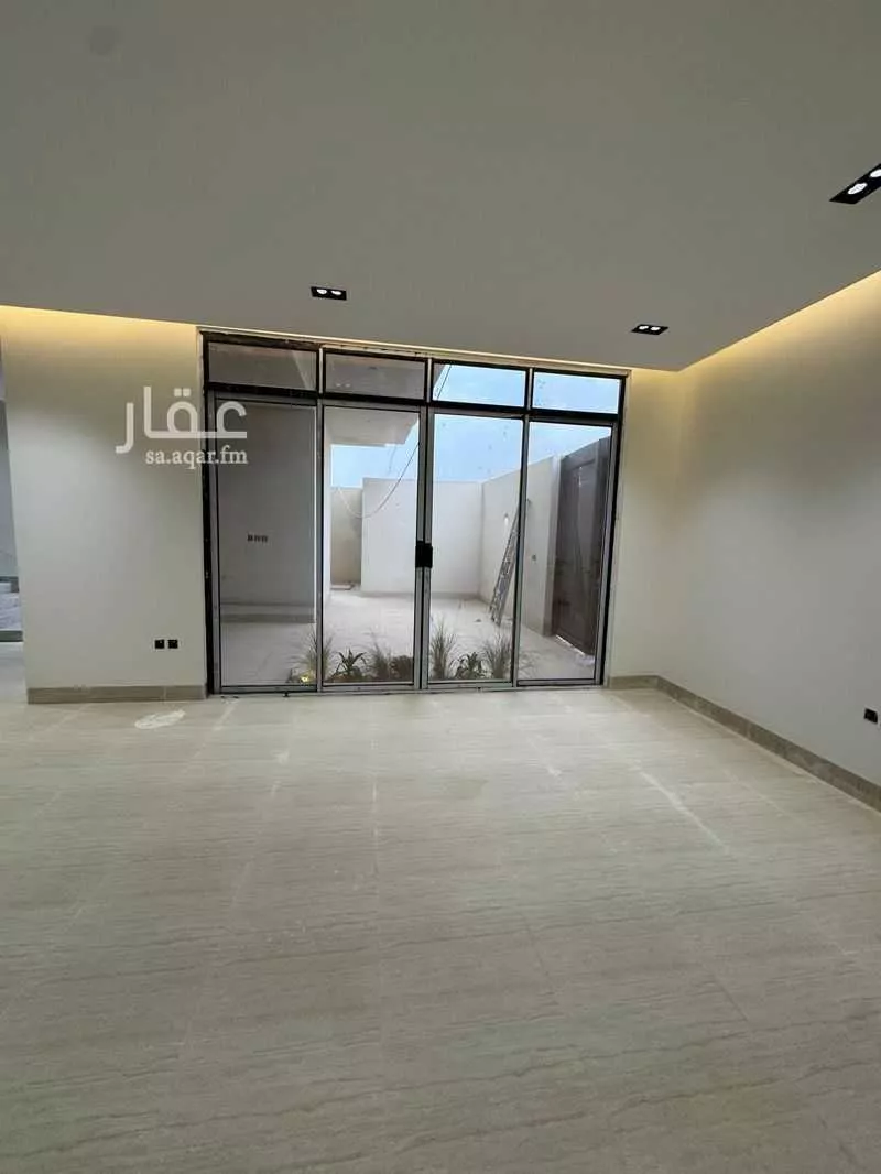 فيلا 4 غرف في الصفا 5