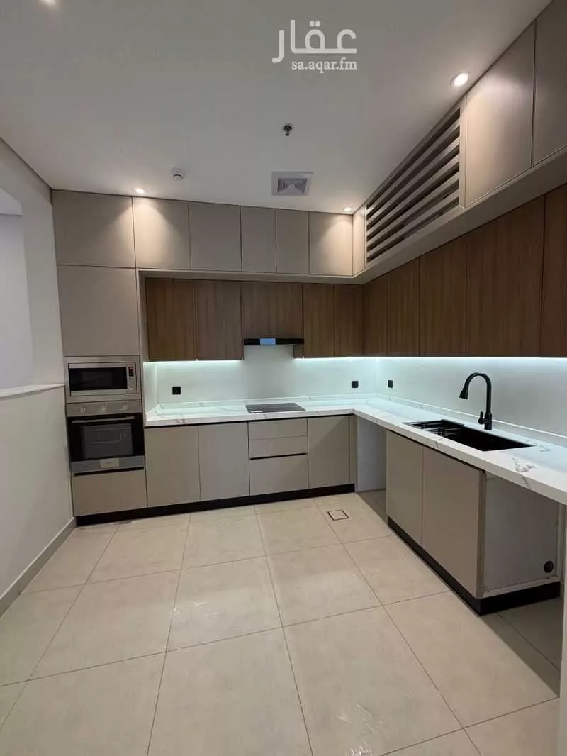 شقة 3 غرف في البحر 3