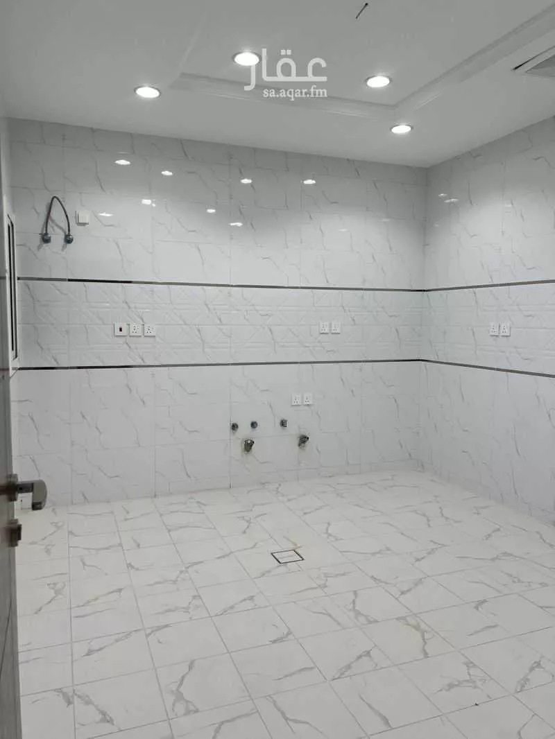 4 bedroom apartment in Taibah, Jeddah 6