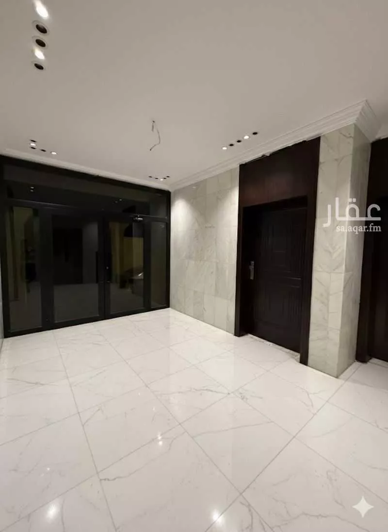 5 bedroom apartment in As Salhiyah 1